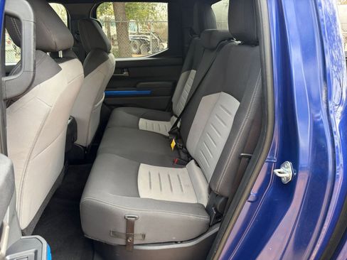 Used 2024 Toyota Tacoma TRD Sport image 33