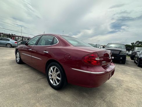 Used 2005 Buick LaCrosse CXS w/ Chrome Appearance Package FWD image 4