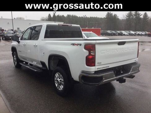 Used 2022 Chevrolet Silverado 2500 LT image 5