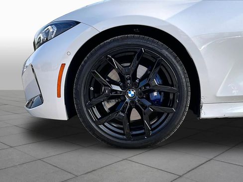 Used 2026 BMW 330i Sedan w/ M Sport Package RWD image 10