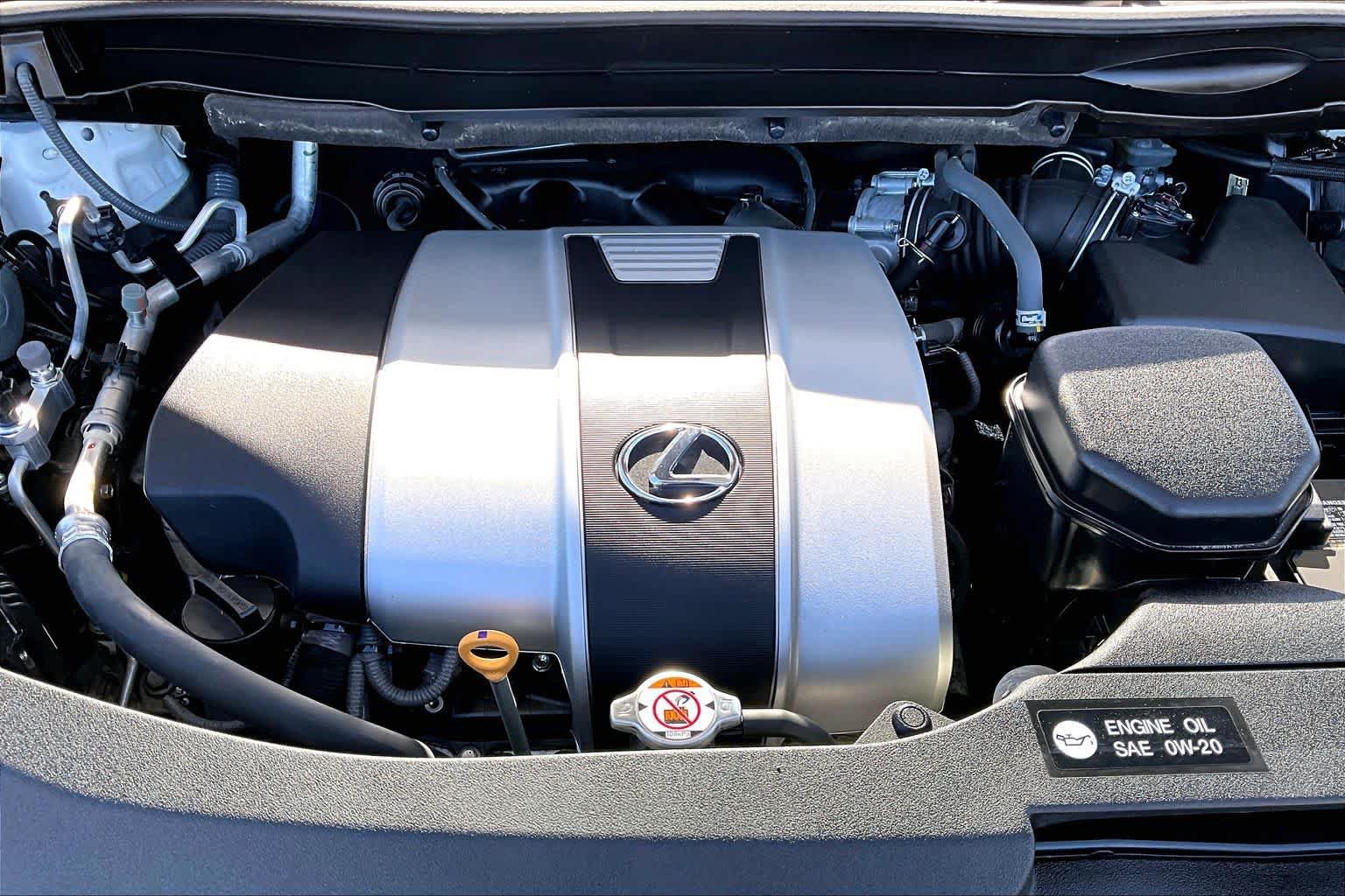 Used 2019 Lexus RX 350 AWD w/ Accessory Package image 32