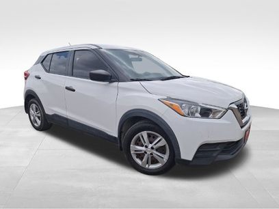 Used 2020 Nissan Kicks S