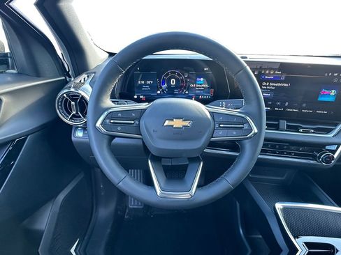 New 2026 Chevrolet Equinox LT w/ Safety and Technology Package image 12