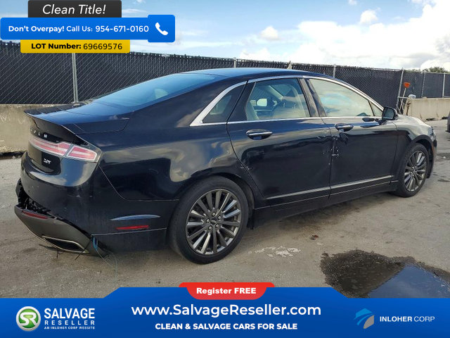 Used 2020 Lincoln MKZ FWD image 4
