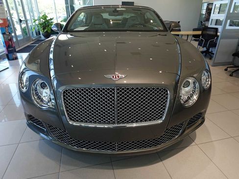 Used 2014 Bentley Continental GT image 21