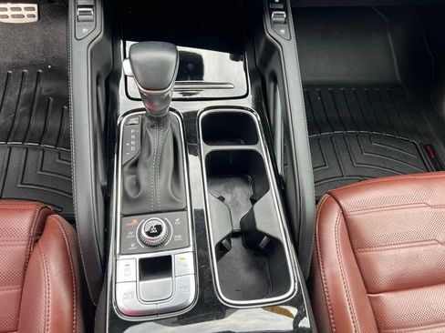 Used 2024 Kia Telluride SX Prestige AWD/4WD image 36