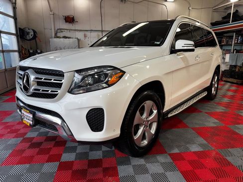 Used 2017 Mercedes-Benz GLS 450 4MATIC image 3