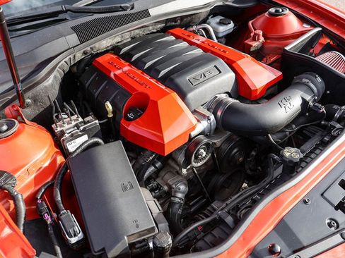 Used 2010 Chevrolet Camaro SS image 21