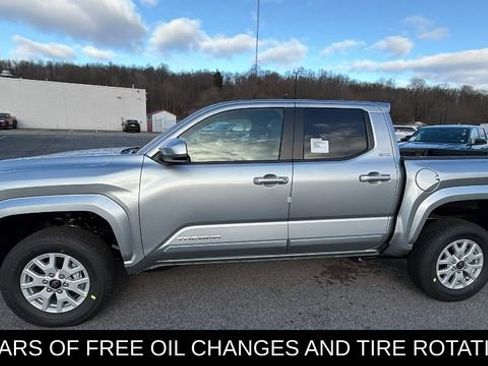 New 2026 Toyota Tacoma SR5 AWD/4WD image 2