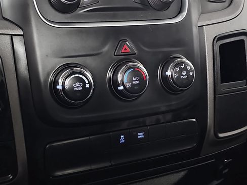 Used 2018 RAM 1500 Tradesman w/ Popular Equipment Group RWD image 21
