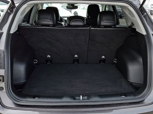 Used 2022 Jeep Compass Trailhawk w/ Trailhawk Convenience Group AWD/4WD image 29