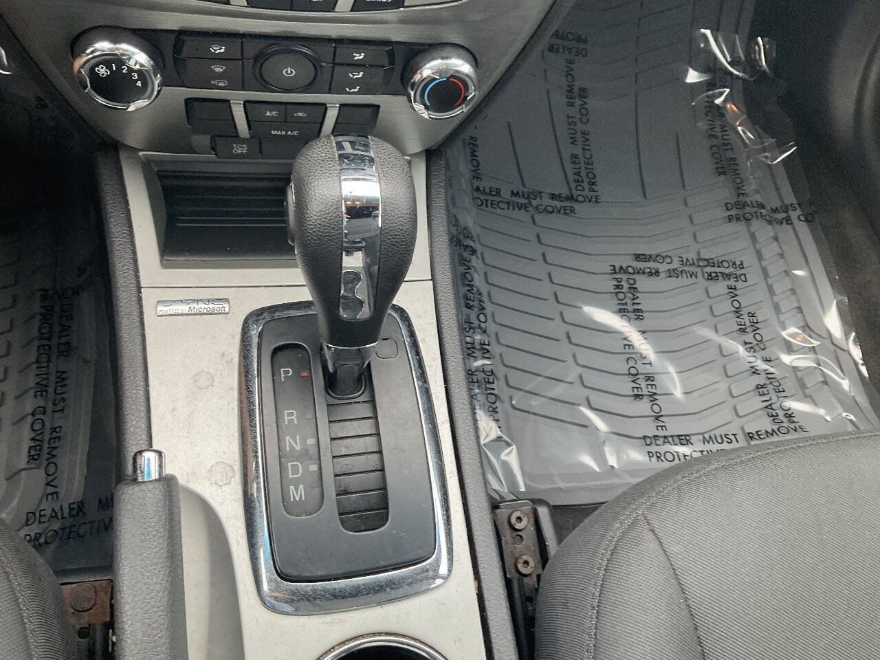 Used 2012 Ford Fusion SE FWD image 18