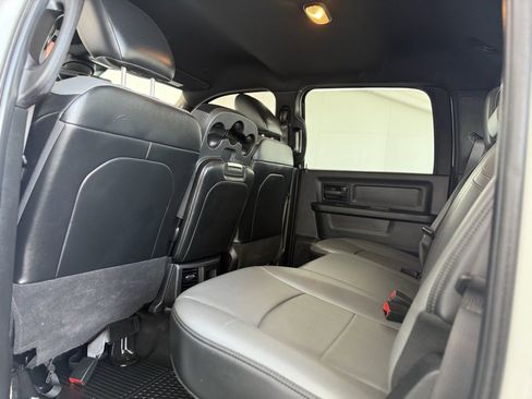 Used 2022 RAM 5500 Tradesman w/ Safety Group image 23