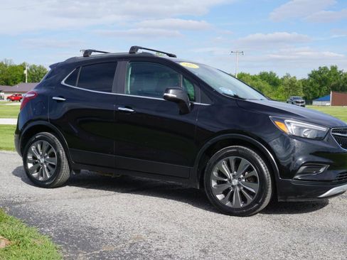 Used 2017 Buick Encore Preferred FWD image 5
