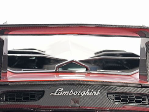 Used 2017 Lamborghini Aventador S image 88