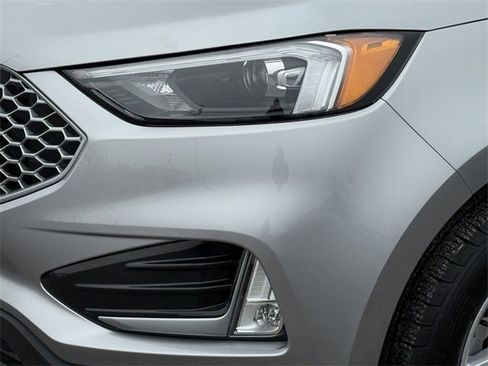 Certified 2024 Ford Edge SEL w/ Convenience Package image 25