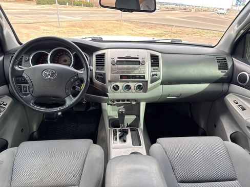 Used 2010 Toyota Tacoma 4x4 Double Cab image 18