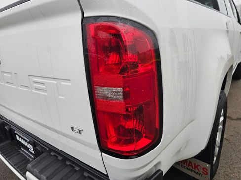 Used 2022 Chevrolet Colorado LT w/ Fleet Safety Package image 41