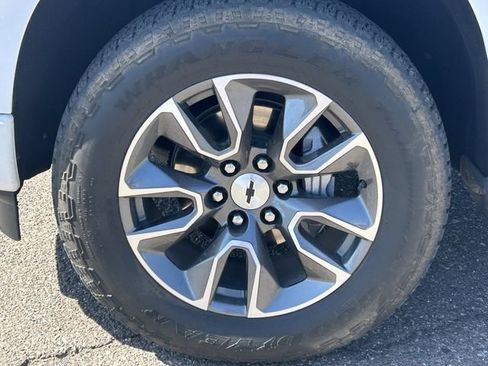 Used 2024 Chevrolet Silverado 1500 RST w/ All Star Edition Plus AWD/4WD image 10