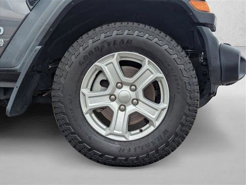 Used 2019 Jeep Wrangler Unlimited Sport S AWD/4WD image 23