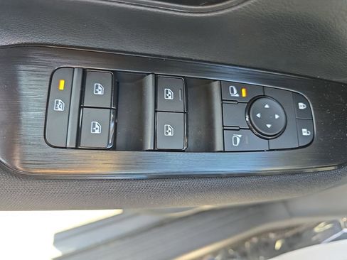 New 2026 Nissan Kicks S w/ Charging Package image 31