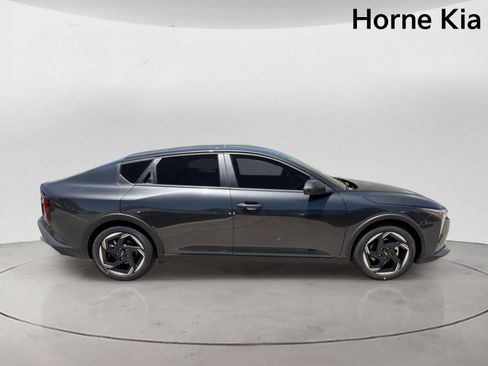 New 2026 Kia K4 EX FWD image 3