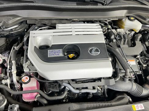 Used 2021 Lexus UX 250h w/ Premium Package image 29