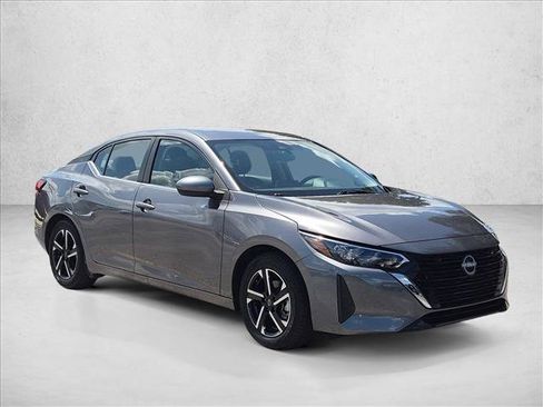 Used 2025 Nissan Sentra SV FWD image 3