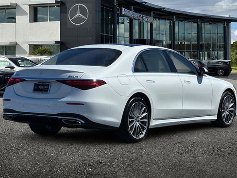 New 2025 Mercedes-Benz S 580 4MATIC Sedan image 4