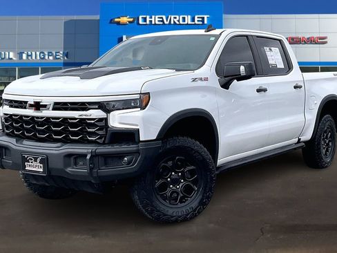 Used 2023 Chevrolet Silverado 1500 ZR2 w/ ZR2 Bison Edition image 3
