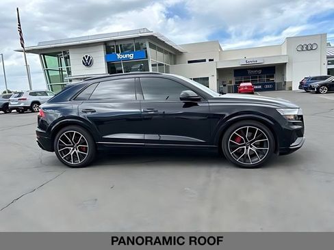 Used 2020 Audi Q8 Prestige AWD/4WD image 2