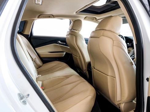 Used 2021 Acura TLX image 38