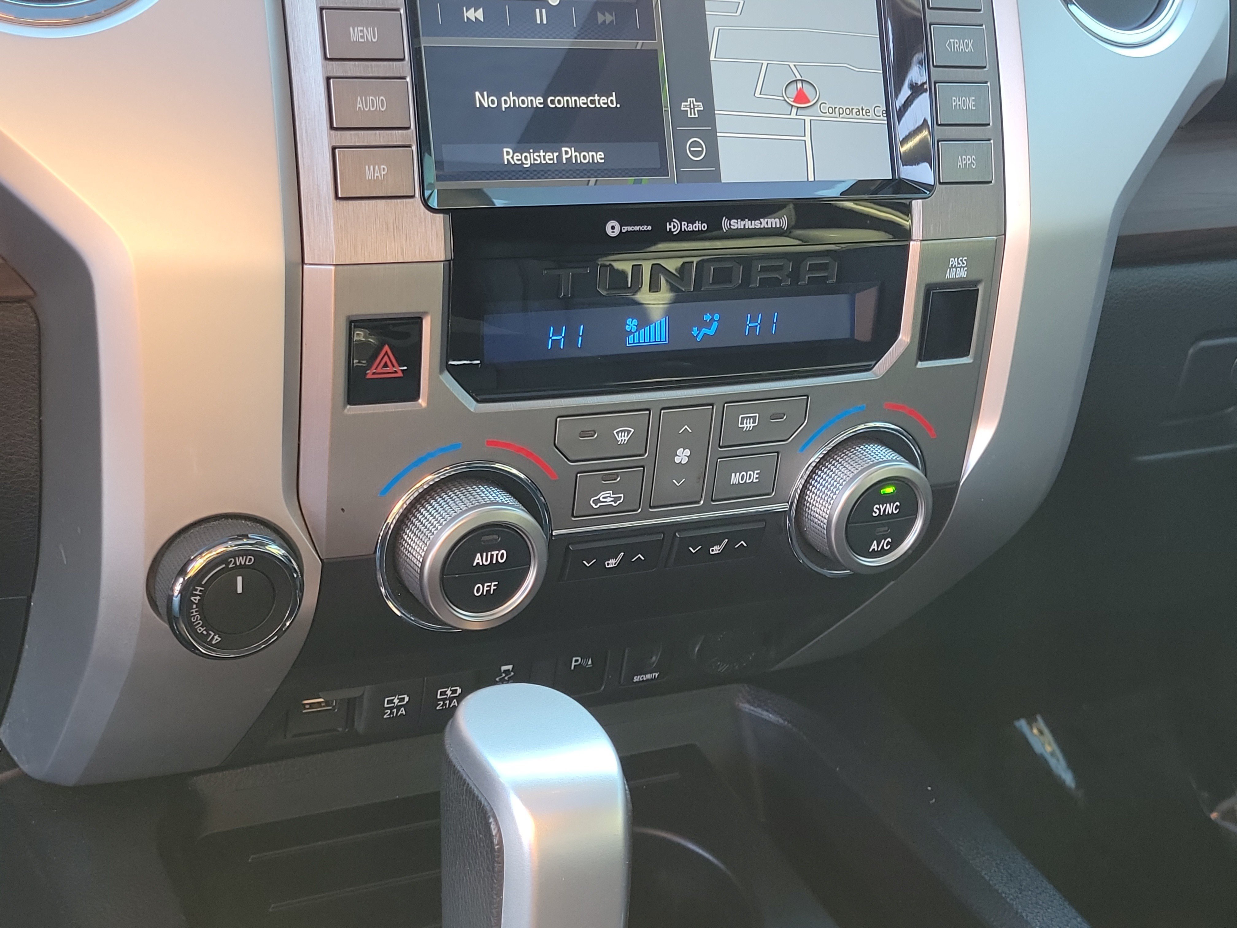 Used 2021 Toyota Tundra Limited w/ Limited Premium Package AWD/4WD image 27