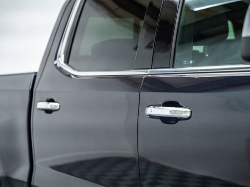 Used 2024 Chevrolet Silverado 1500 High Country w/ Technology Package image 14