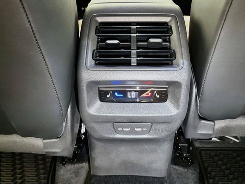 New 2026 Volkswagen Tiguan SEL R-Line AWD/4WD image 13