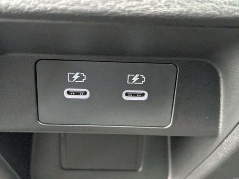 New 2026 Mitsubishi Outlander SE image 19