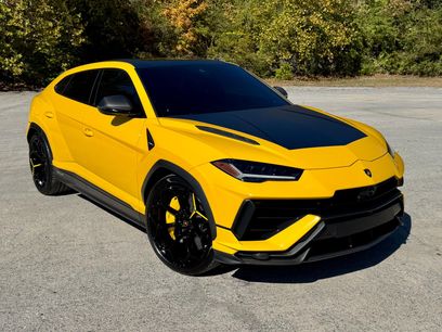 Used 2024 Lamborghini Urus Performante