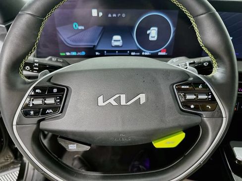 Used 2023 Kia EV6 GT AWD/4WD image 23