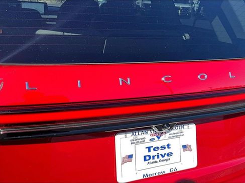 Used 2025 Lincoln Aviator Reserve w/ Jet Appearance Package image 8