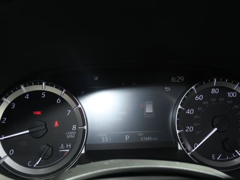 Certified 2024 Toyota Highlander LE image 14