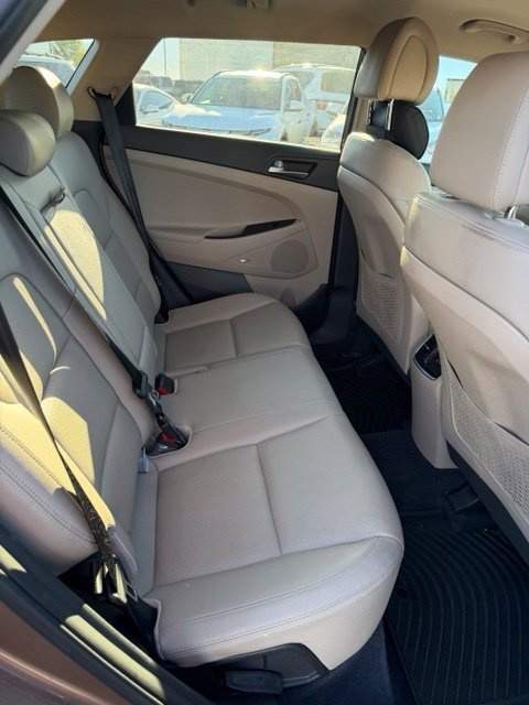 Used 2017 Hyundai Tucson SE Plus w/ Cargo Package AWD/4WD image 16