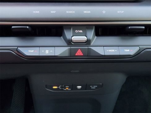 New 2026 Kia EV9 Light image 13