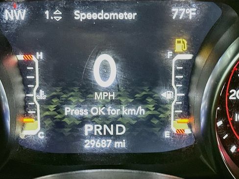 Used 2022 Jeep Gladiator Rubicon w/ LED Lighting Group AWD/4WD image 15