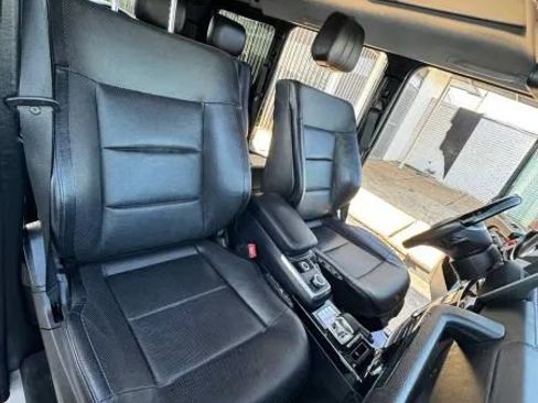 Used 2017 Mercedes-Benz G 550 image 21