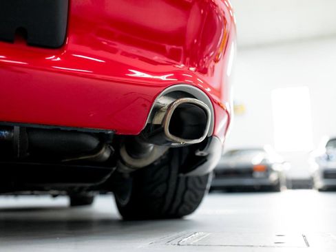 Used 1998 Porsche 911 Carrera image 32