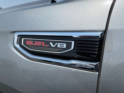 Used 2023 GMC Sierra 1500 Denali w/ Denali Reserve Package AWD/4WD image 9