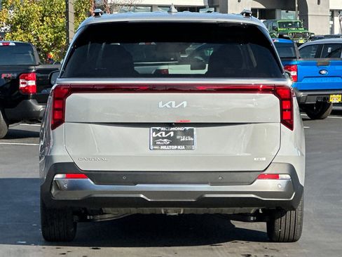 New 2026 Kia Carnival SX image 5