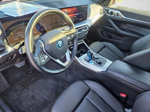 Used 2023 BMW i4 eDrive35 w/ Premium Package image 10