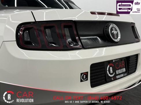 Used 2013 Ford Mustang Convertible image 49
