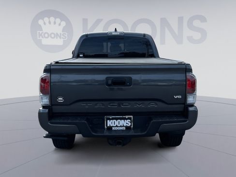 Used 2023 Toyota Tacoma TRD Sport AWD/4WD image 5